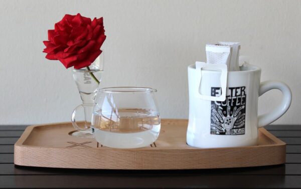 Combo Vassoio in legno XLVI + Mug “Filter coffee” + Drip coffee Golden sack - immagine 4